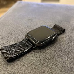 Apple Watch Series 4 - фото 2