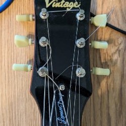 Электрогитара Vintage V100 Reissued - фото 7