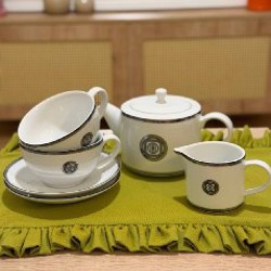 Маленькая ваза со стеклянными цветами - фото 2