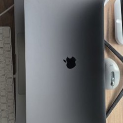 MacBook Pro 16 - фото 4