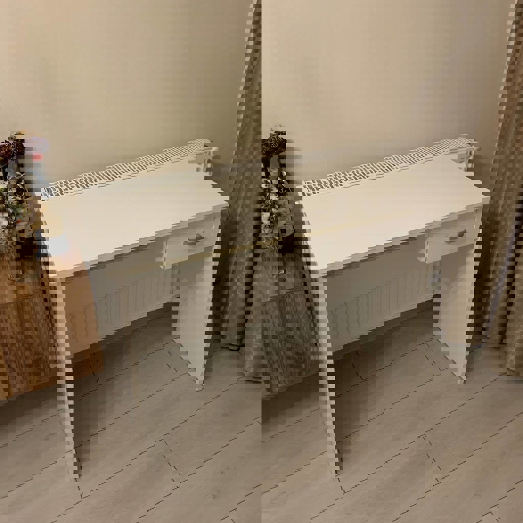 Стол письменный