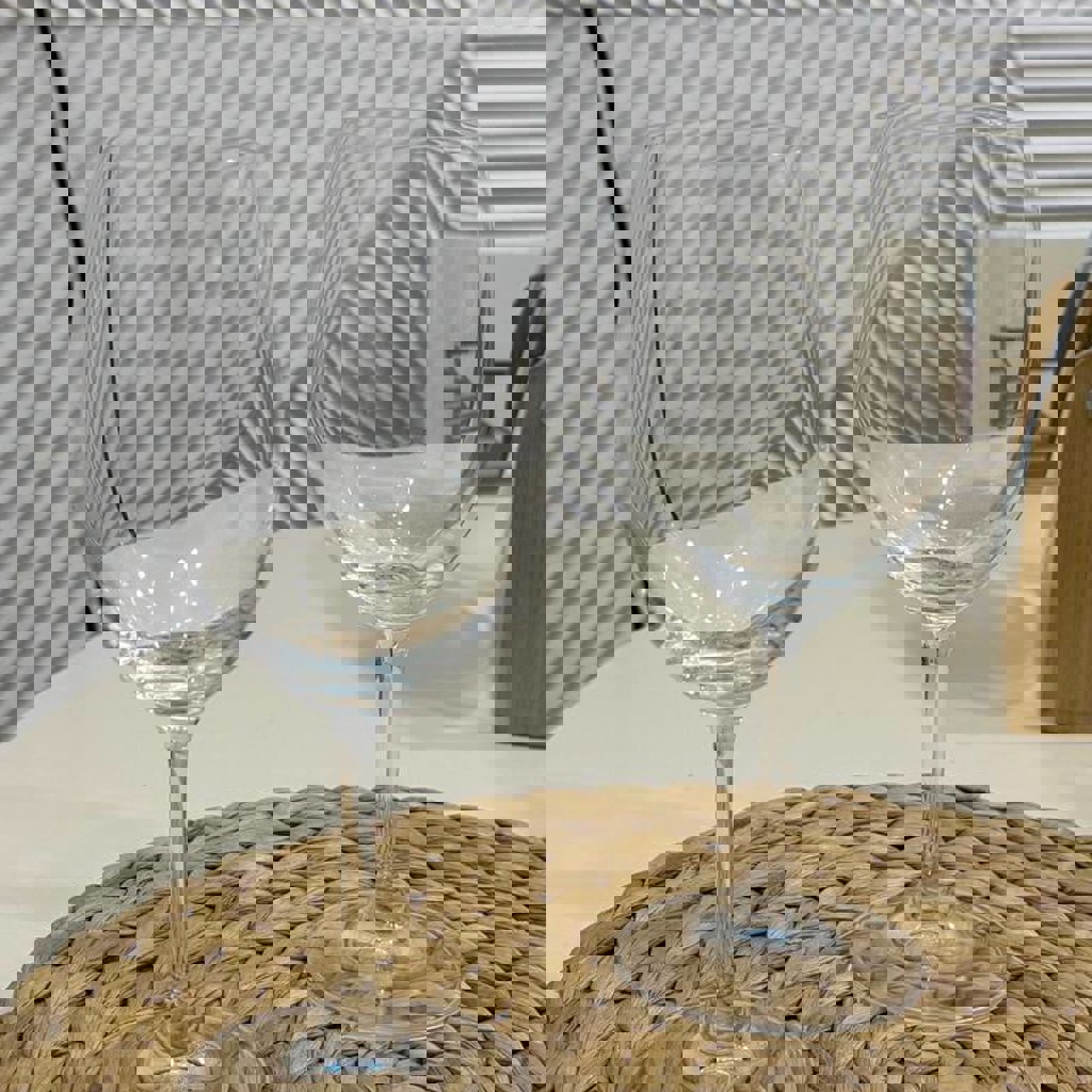 Винные бокалы