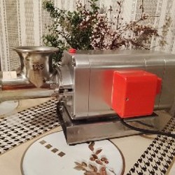 Промышленная мясорубка - фото 2