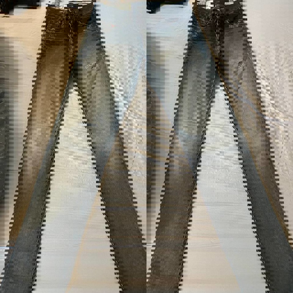 Джинсы Diesel D-Strukt 00970