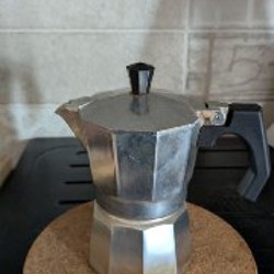 Гейзерная кофеварка - фото 1