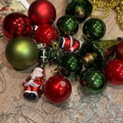 Елка 1.40 с игрушками и гирляндой-леской - фото 5