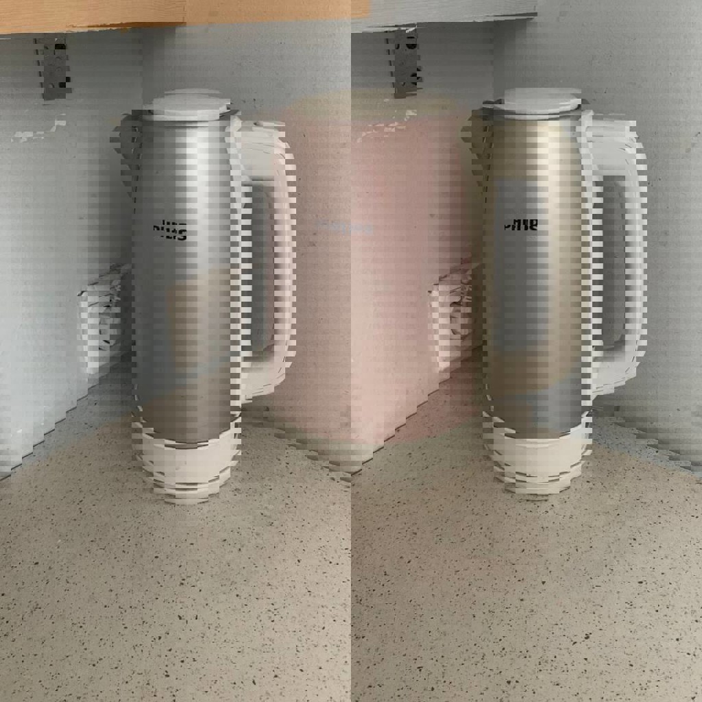 Электрический чайник Philips