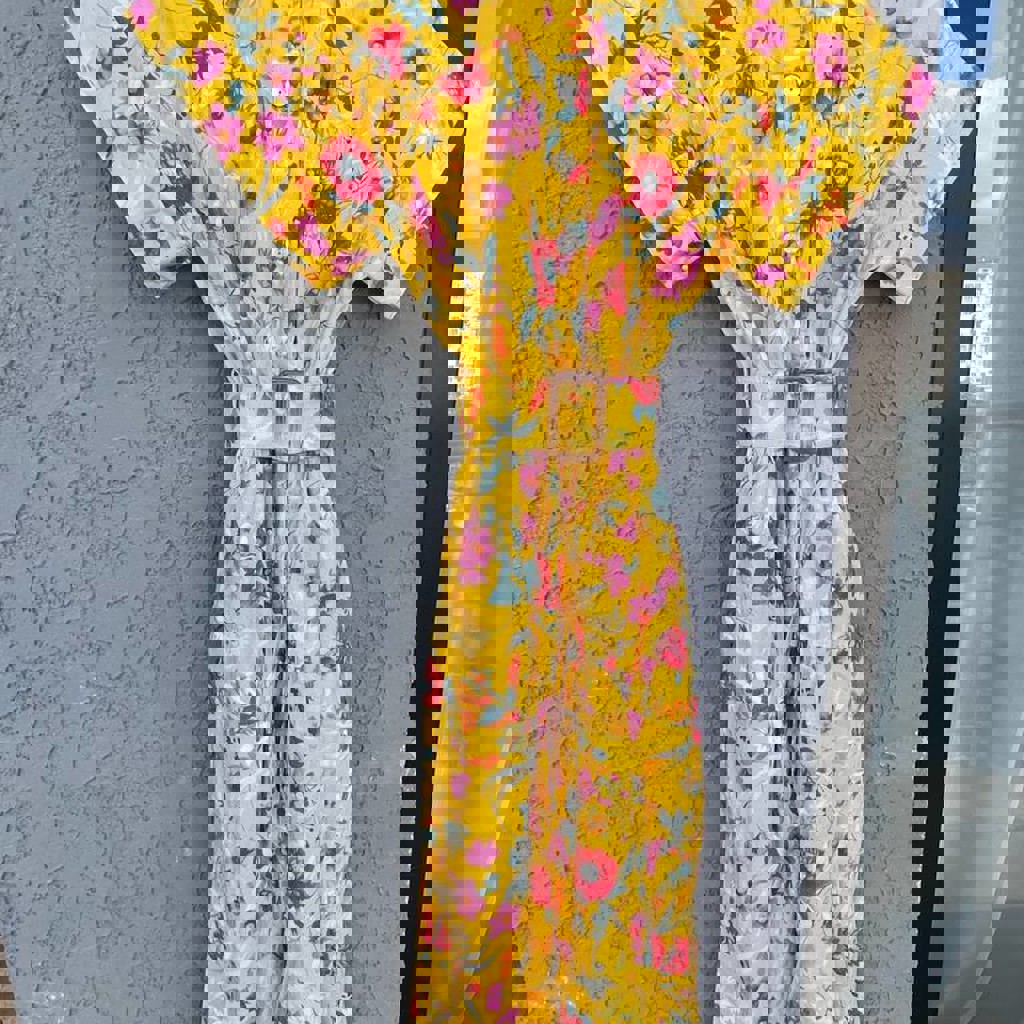 Жёлтое платье Imperial