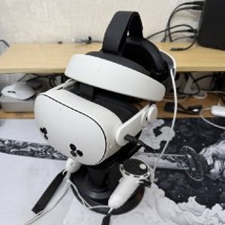 Meta Quest 3s - фото 1