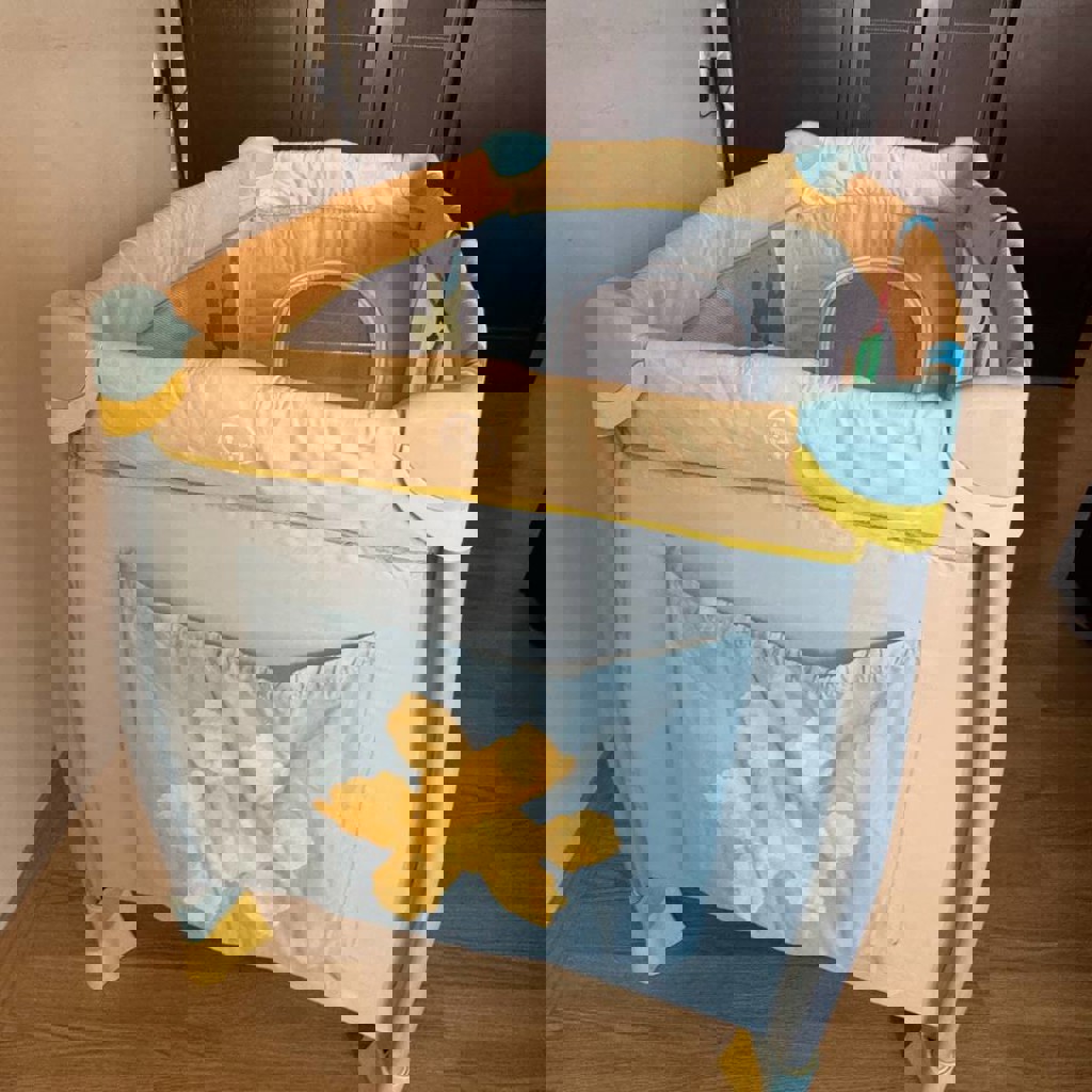 Кровать-манеж складной