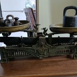 Старинные антикварные весы - фото 3