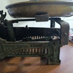 Старинные антикварные весы - фото 4