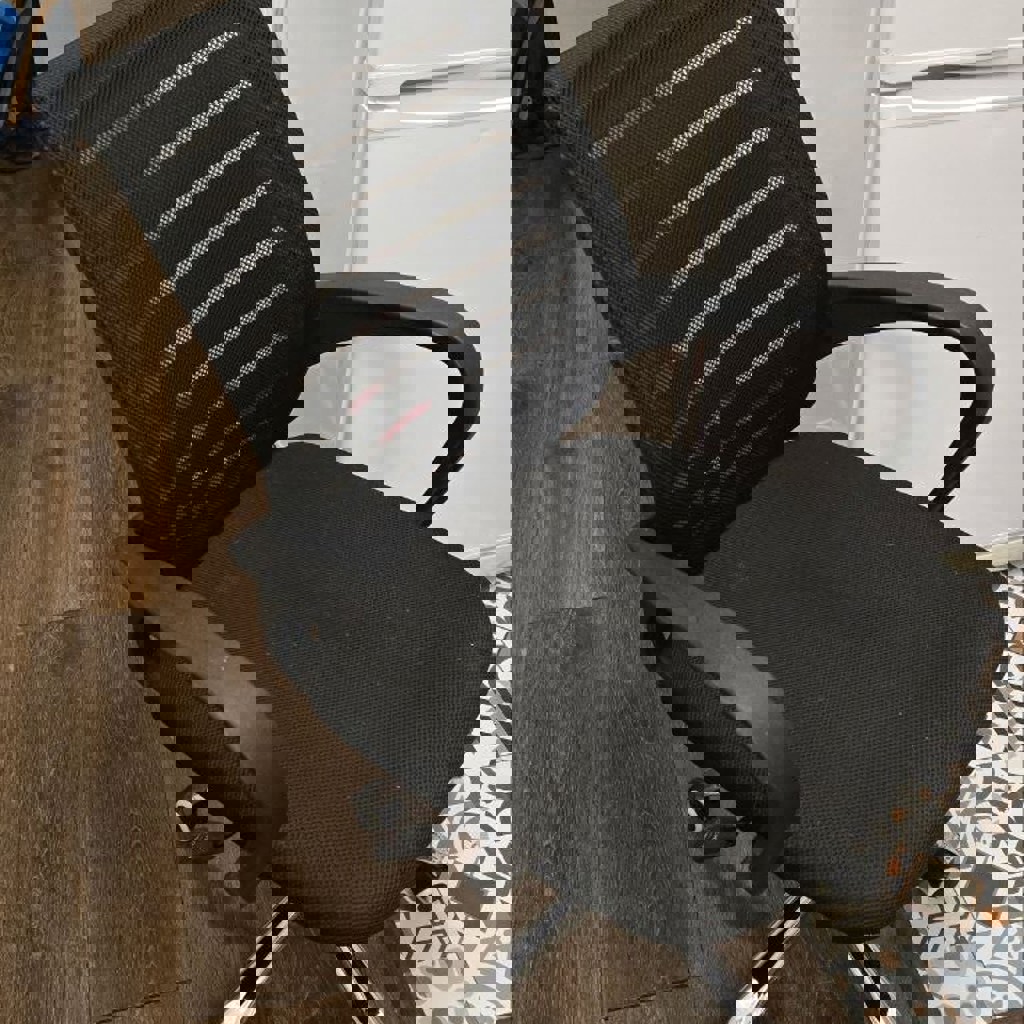 Офисный стул