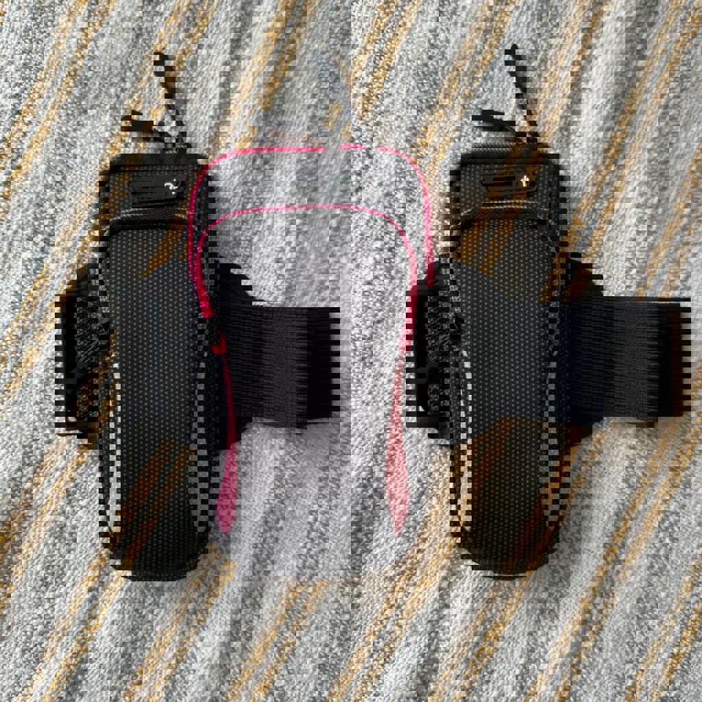 Сумочка на руку для бега