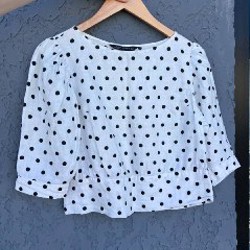Белая блузка в чёрный горошек - фото 1