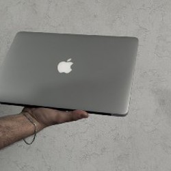 Macbook Air 13' 2017 - фото 3