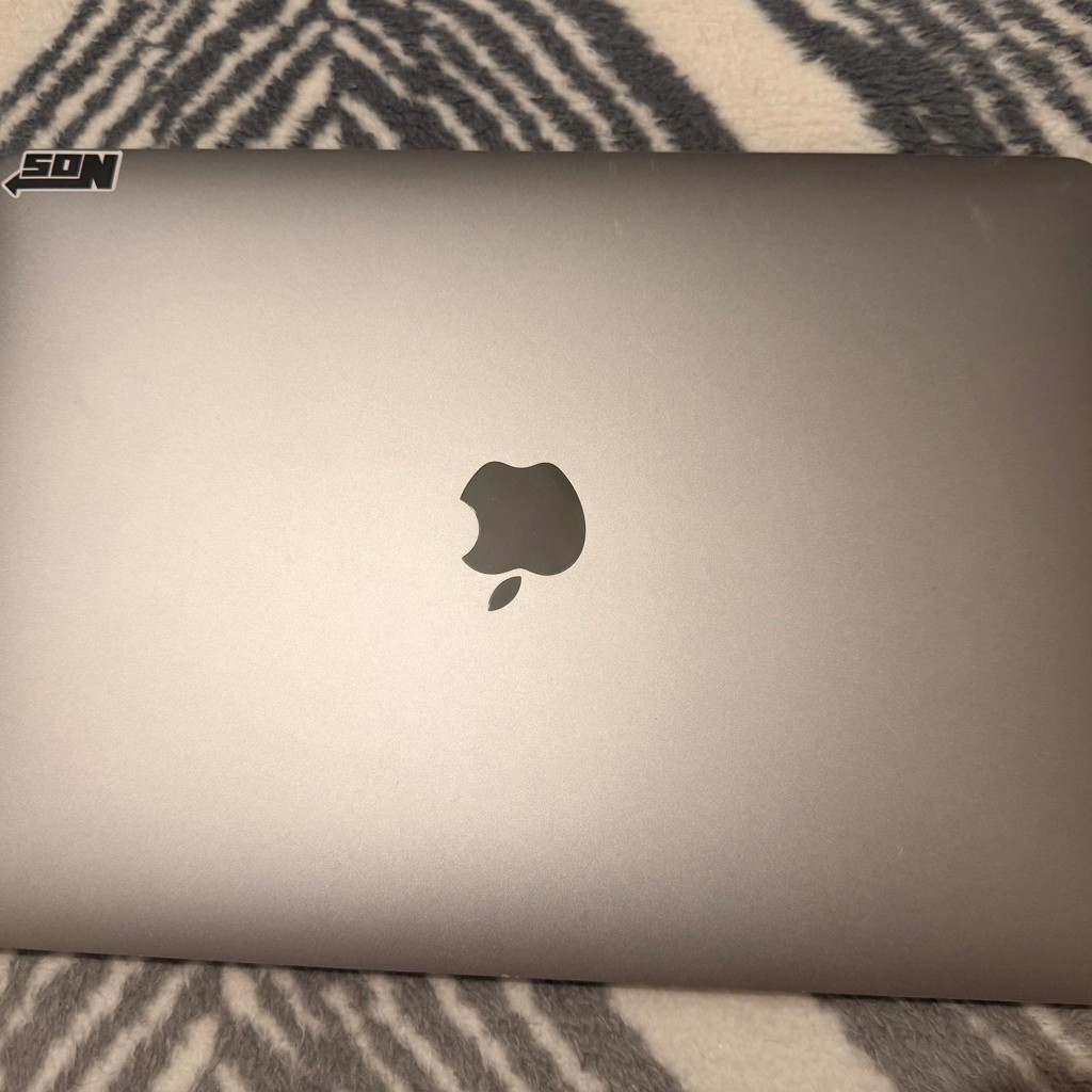 MacBook Pro 13”