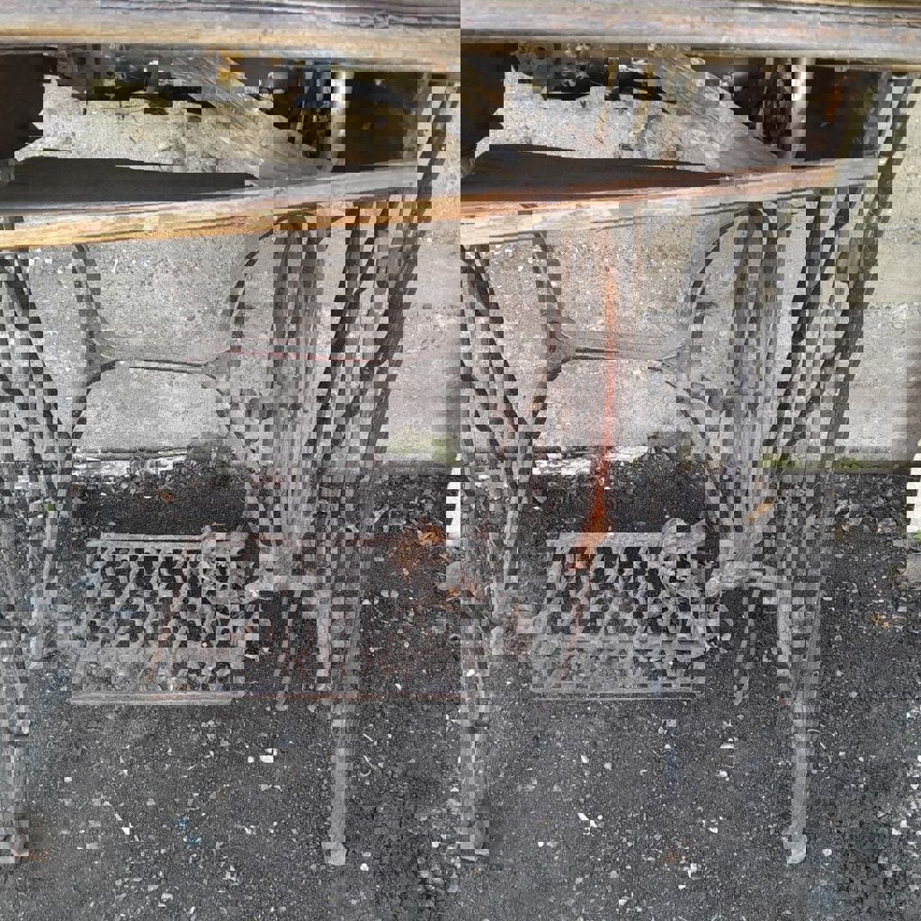 Стояк от швейной машинки