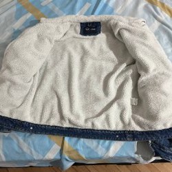 Джинсовая куртка с мехом - фото 2