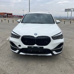 BMW X1 (F48) - фото 2