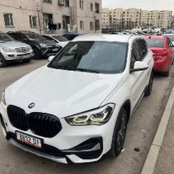 BMW X1 (F48) - фото 5