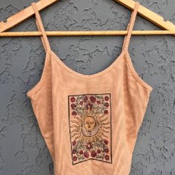 Белый топ с завязками на груди - фото 3