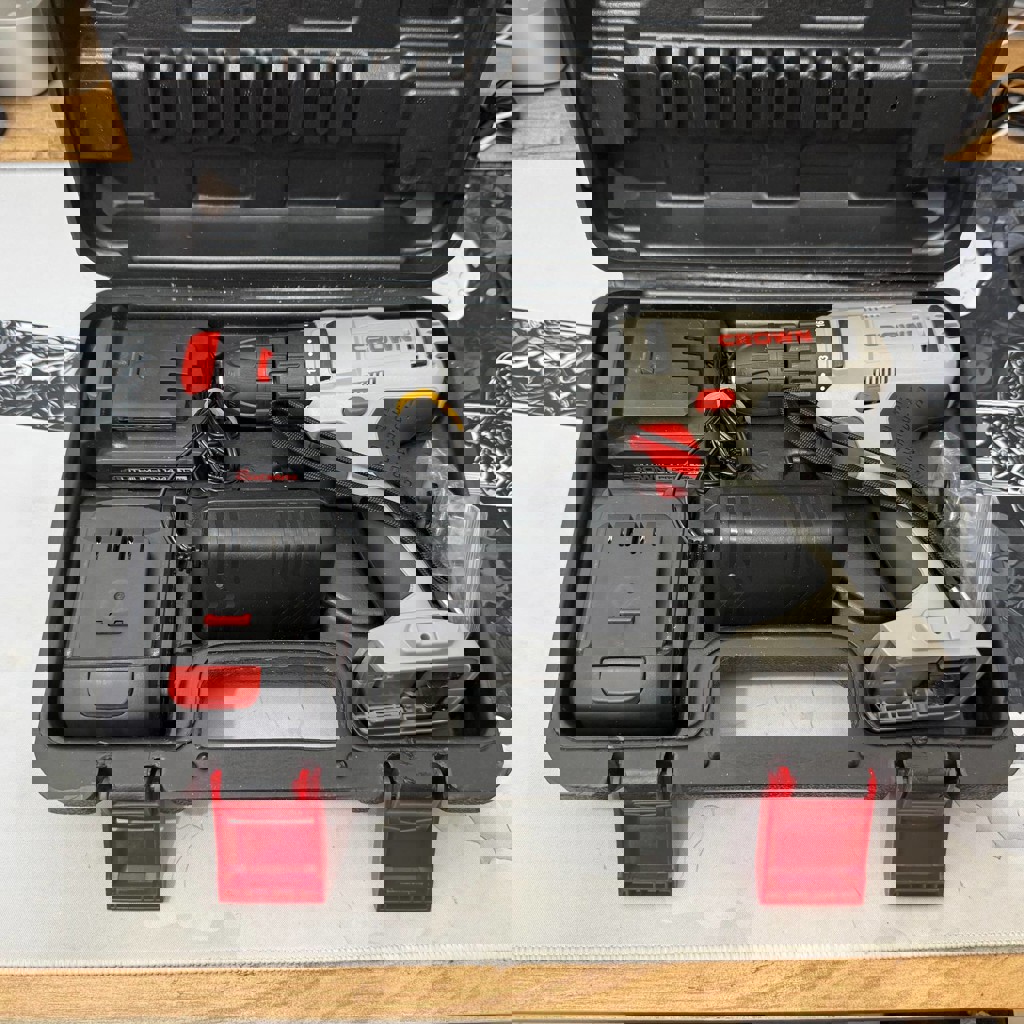 Шуруповерт Crown CT21055L