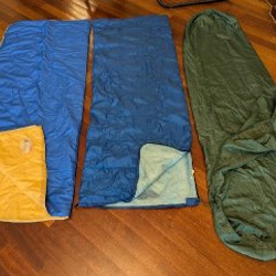 Спальник зеленый - фото 1