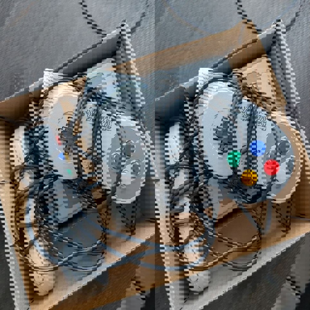 Приставка SNES Mini