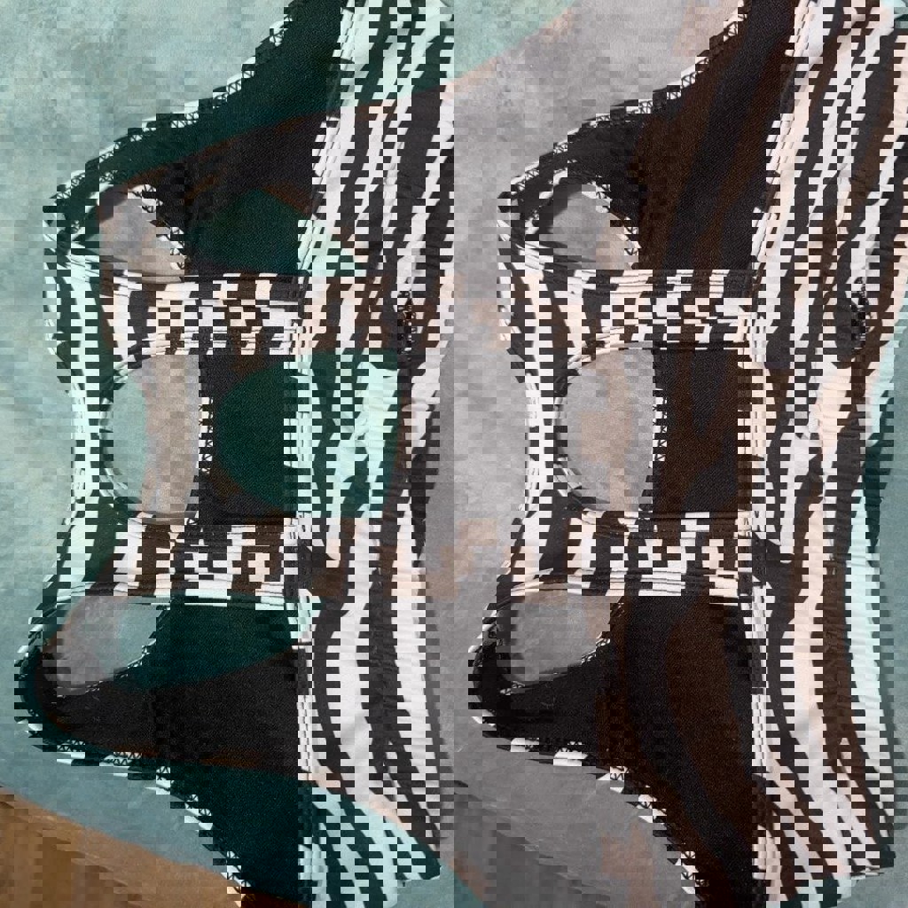 Спортивный топ