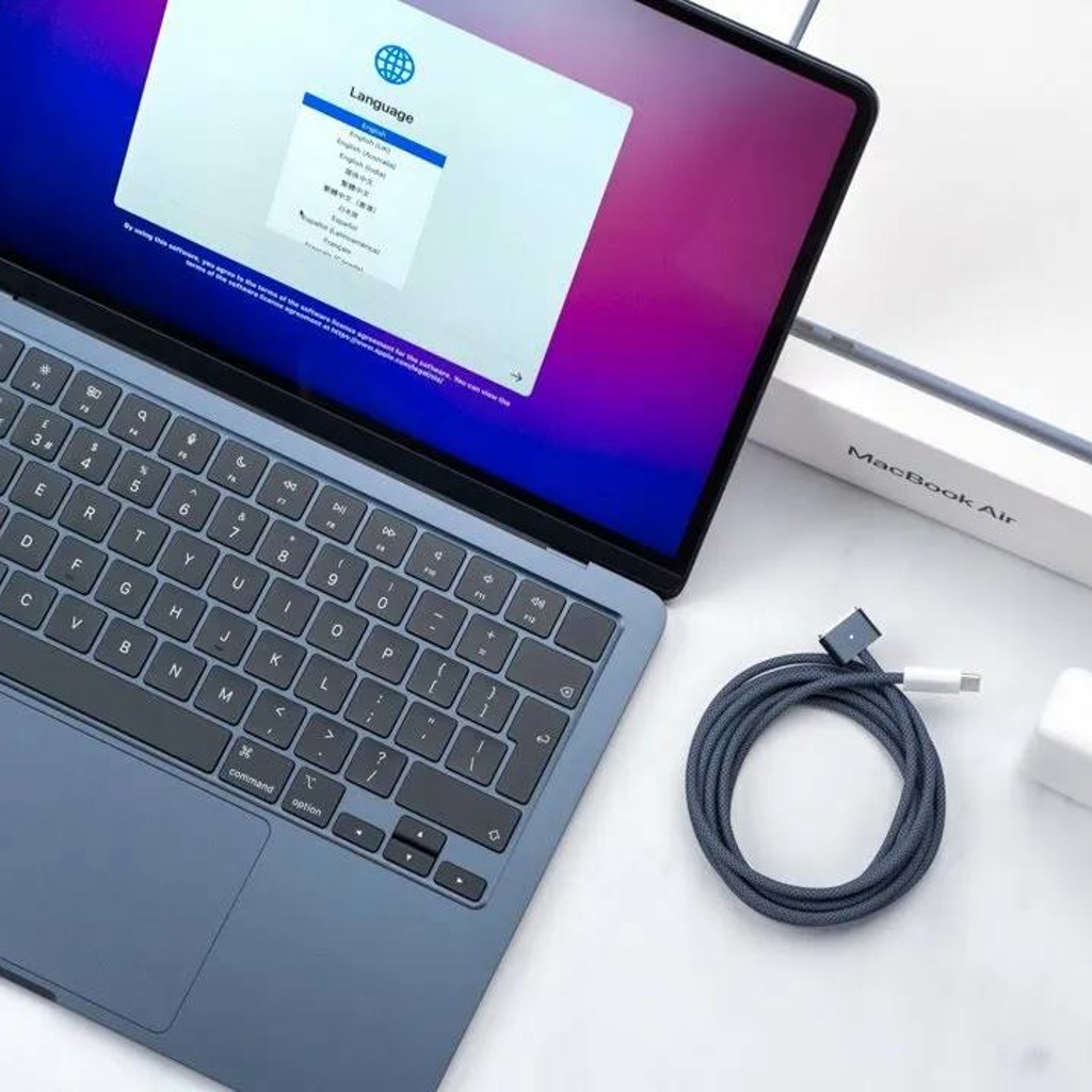 MacBook Air 13