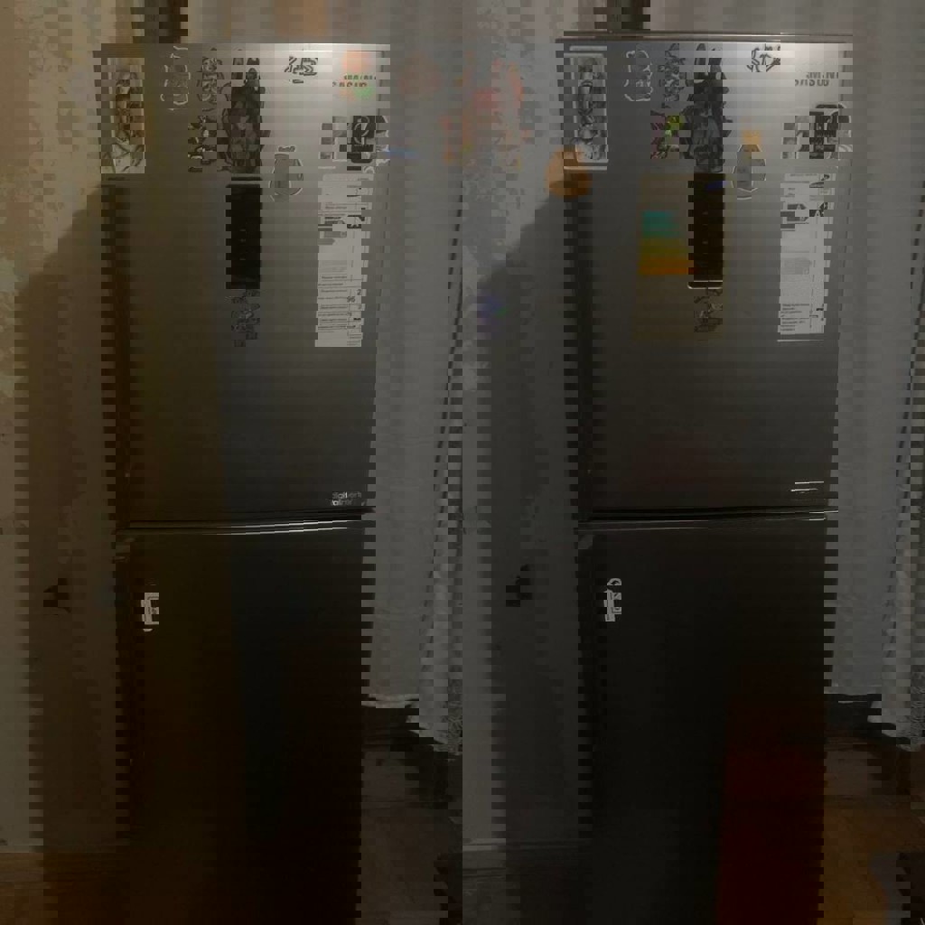 Холодильник Samsung