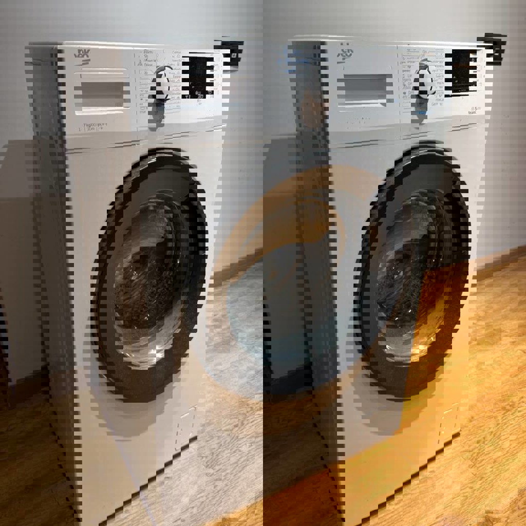 Стиральная машина Beko WRE 7512 XAW