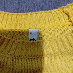 Укороченный жёлтый свитер - фото 2