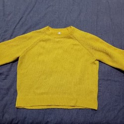 Укороченный жёлтый свитер - фото 3