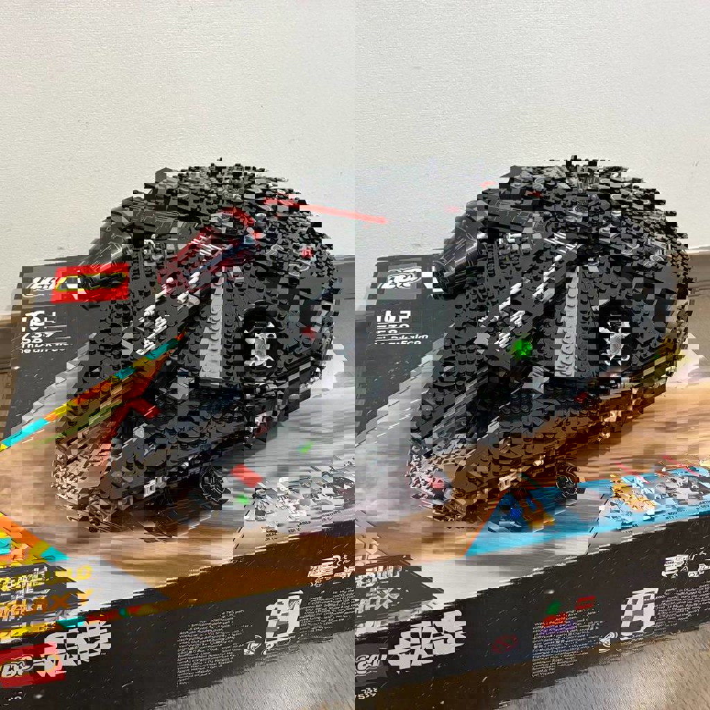 Набор лего Lego Batmobile™ Tumbler Batman Comics