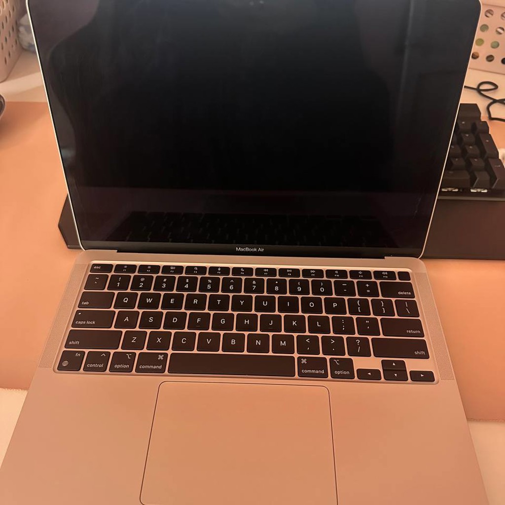 MacBook Air 13 M1
