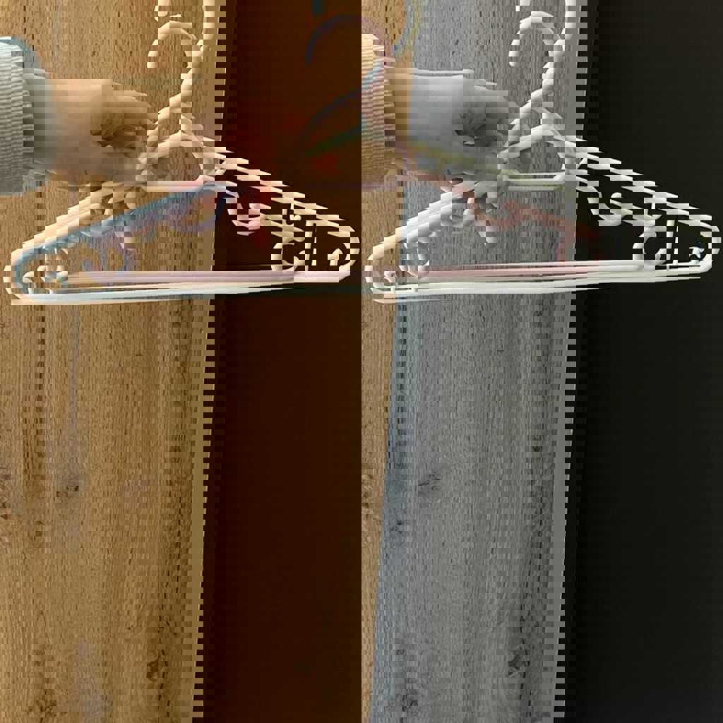 Детские вешалки