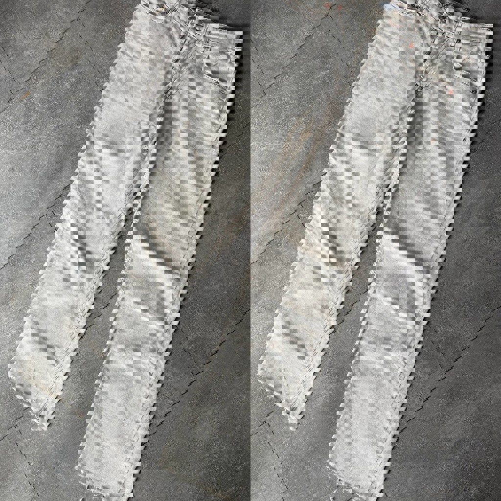 Джинсы белые прямого кроя