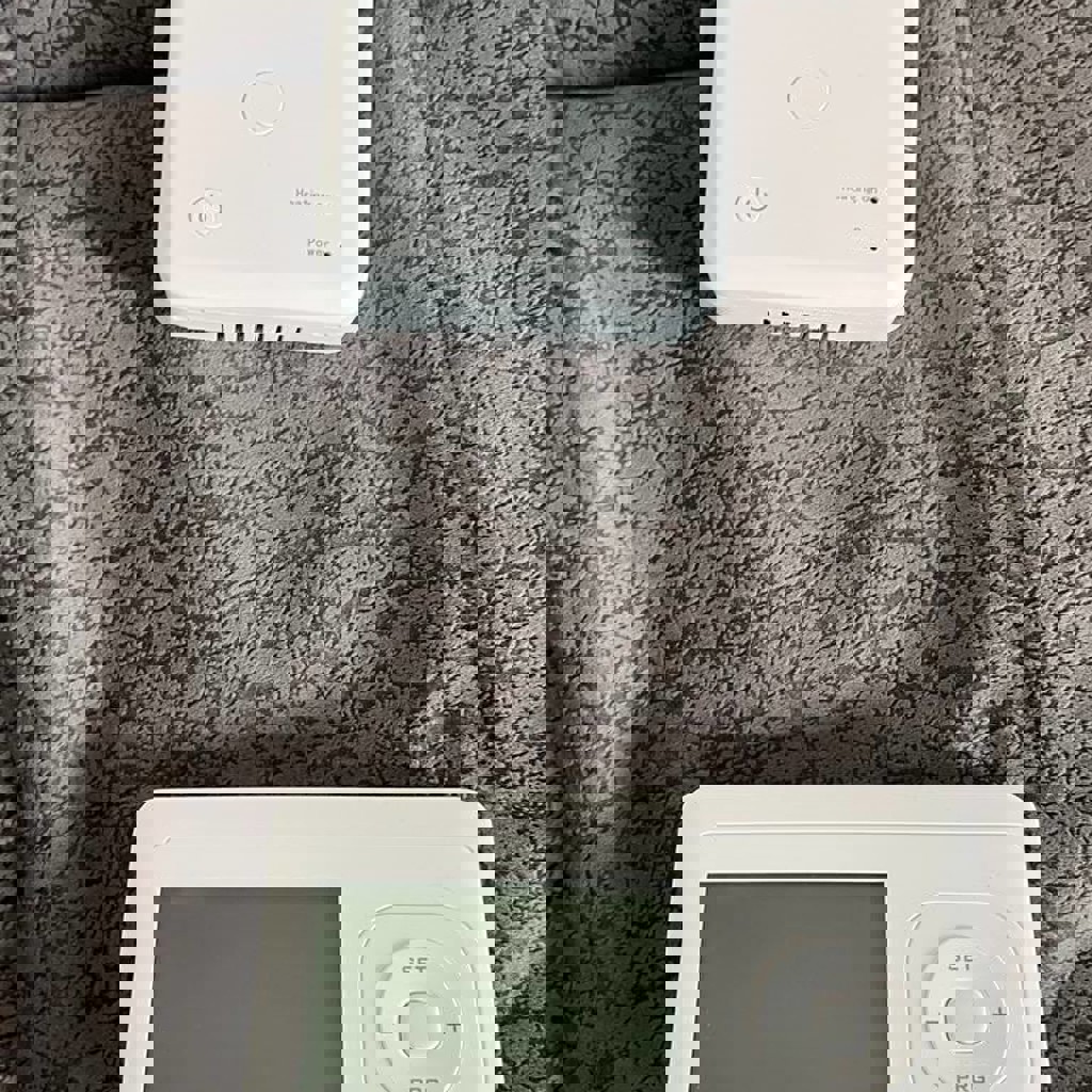 Беспроводной универсальный WiFi термостат