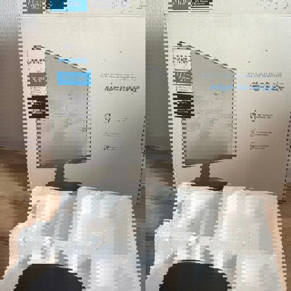 Монитор Philips