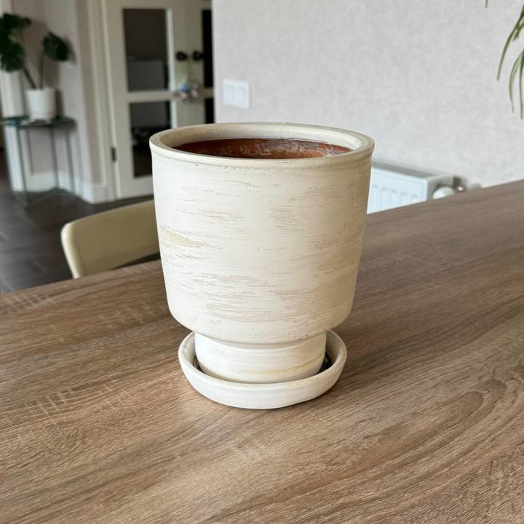 Керамический горшок