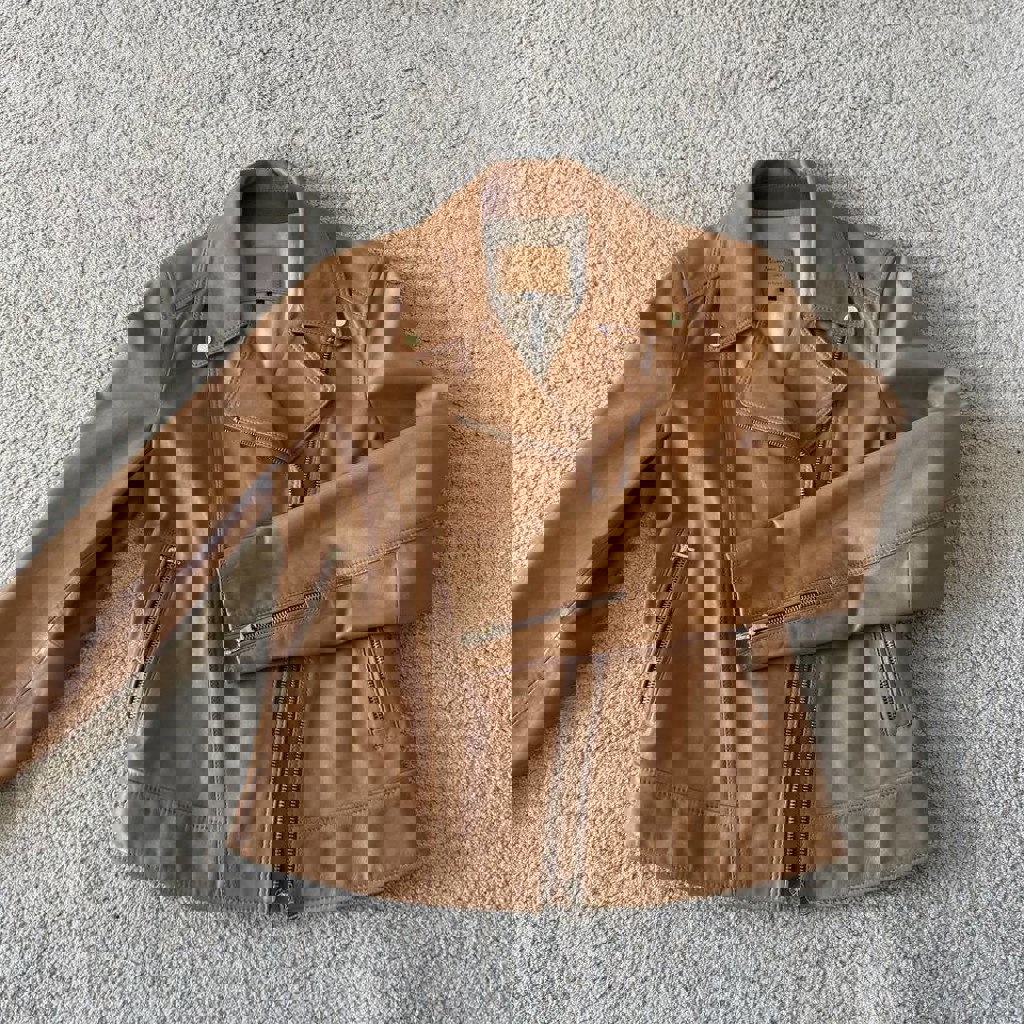 Кожаная куртка Massimo Dutti