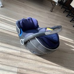 Детское автомобильное кресло GB IDAN - фото 3