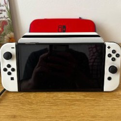 Nintendo Switch OLED - фото 2