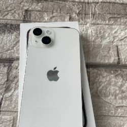 IPhone 14 - фото 3