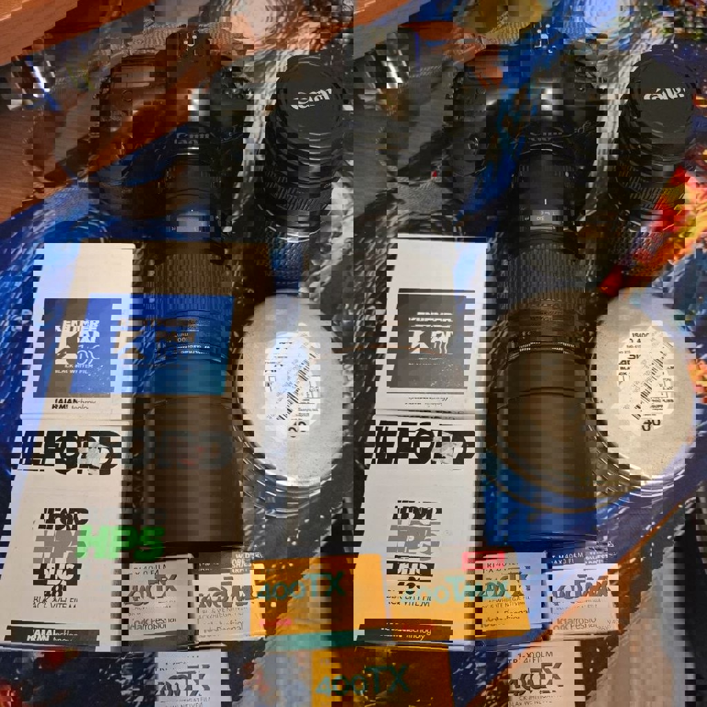 Canon EF 75-300mm f/4.5-5.6