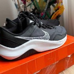 Кроссовки Nike женские - фото 5