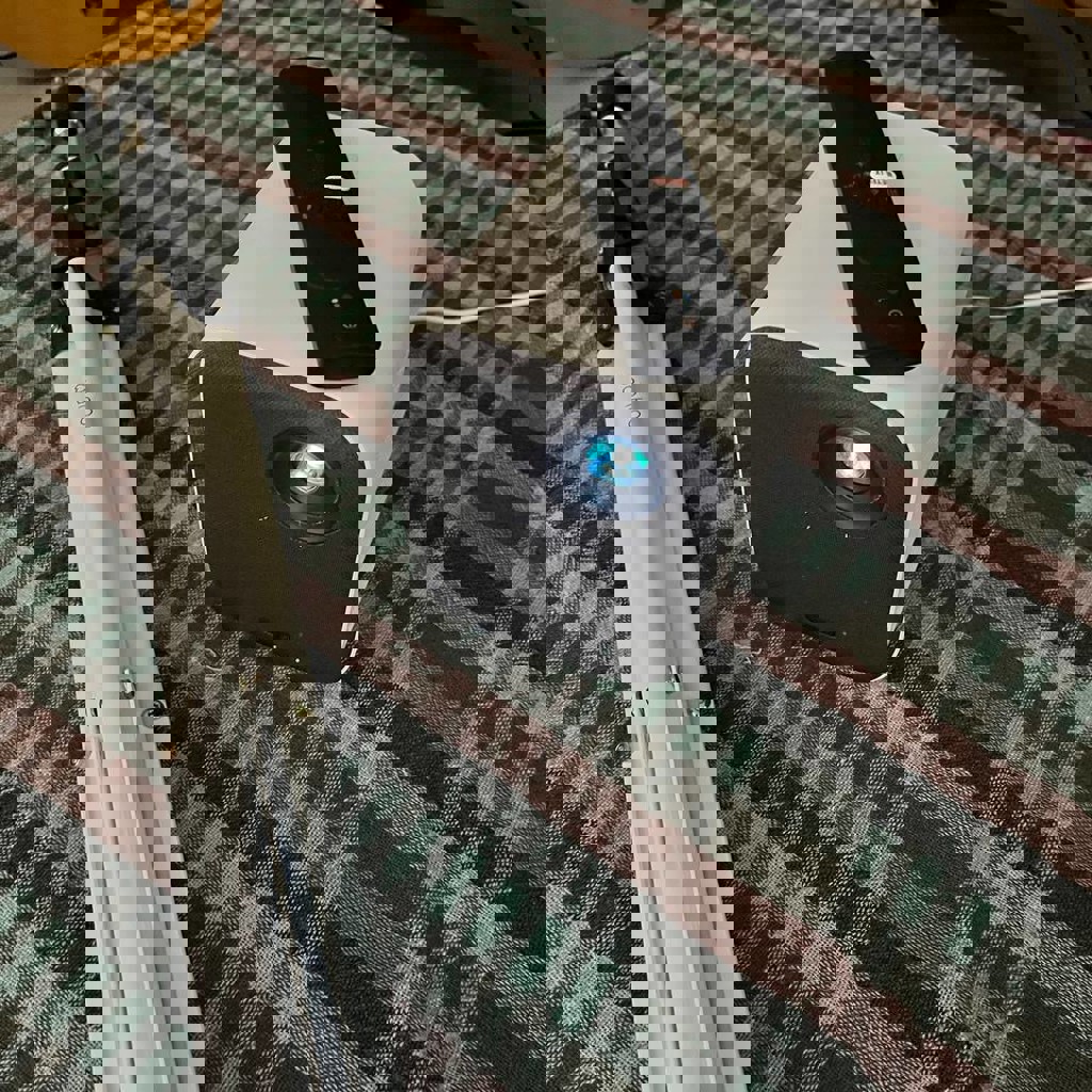 Xiaomi Mi Smart Projector 2