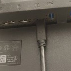 Монитор Dell 32 USB-C - фото 3